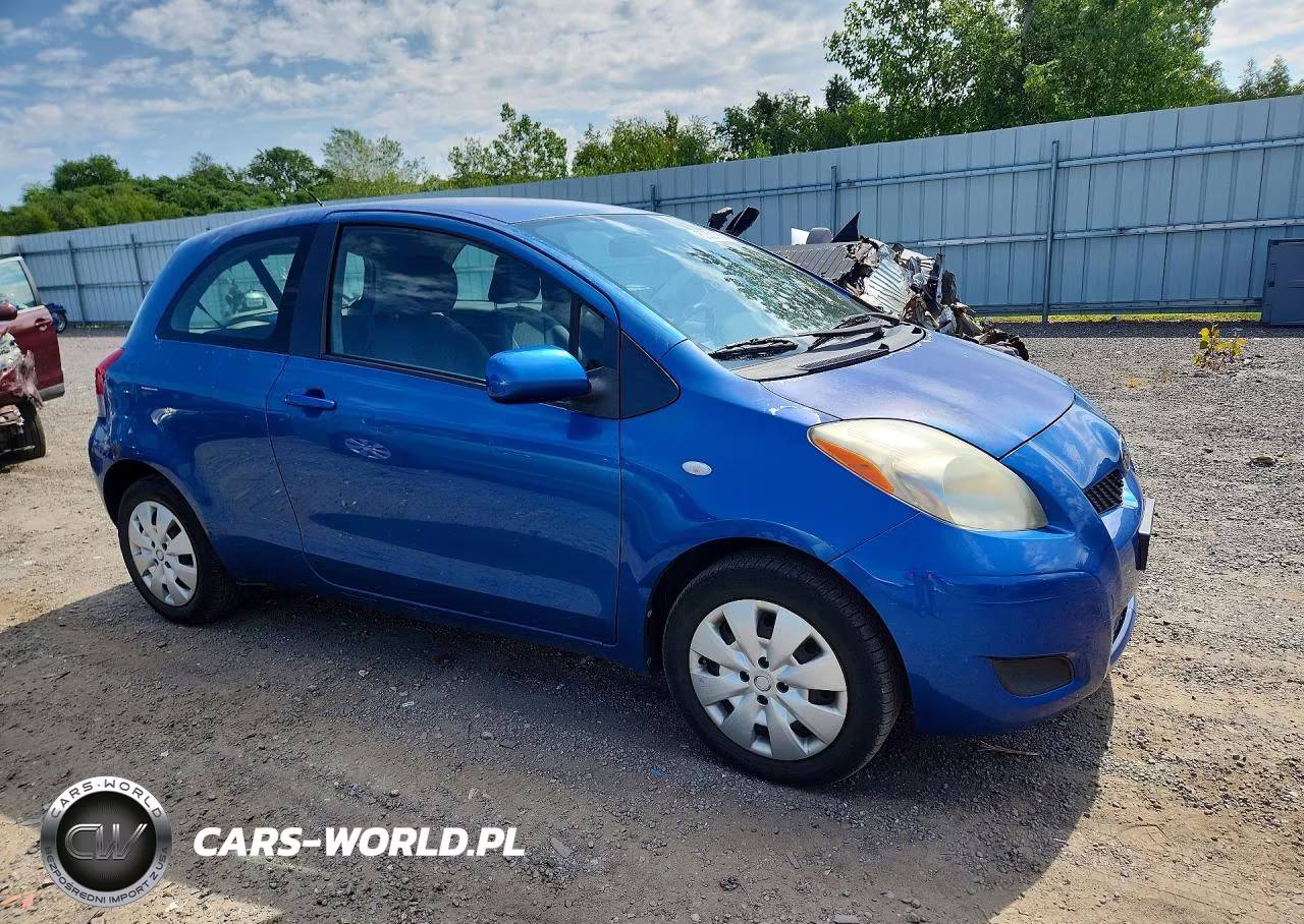 2010 Toyota Yaris Base VIN:JTDJT4K35A5285521 - 4