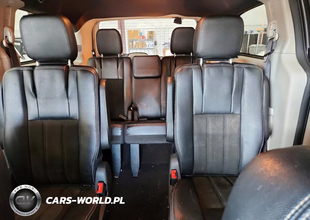 2019 Dodge Grand Caravan Sxt VIN:2C4RDGCG1KR770780 - 10