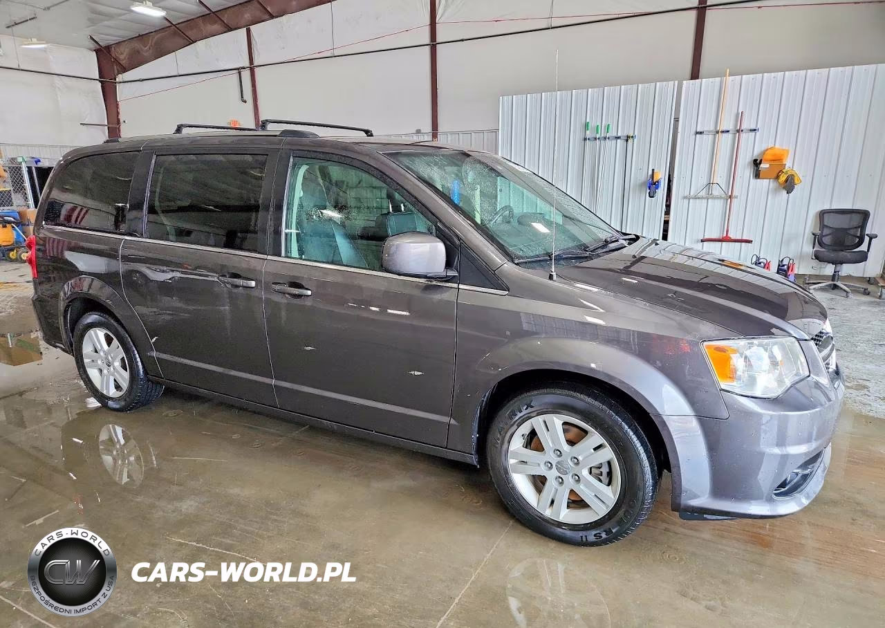 2019 Dodge Grand Caravan Sxt VIN:2C4RDGCG1KR770780 - 4