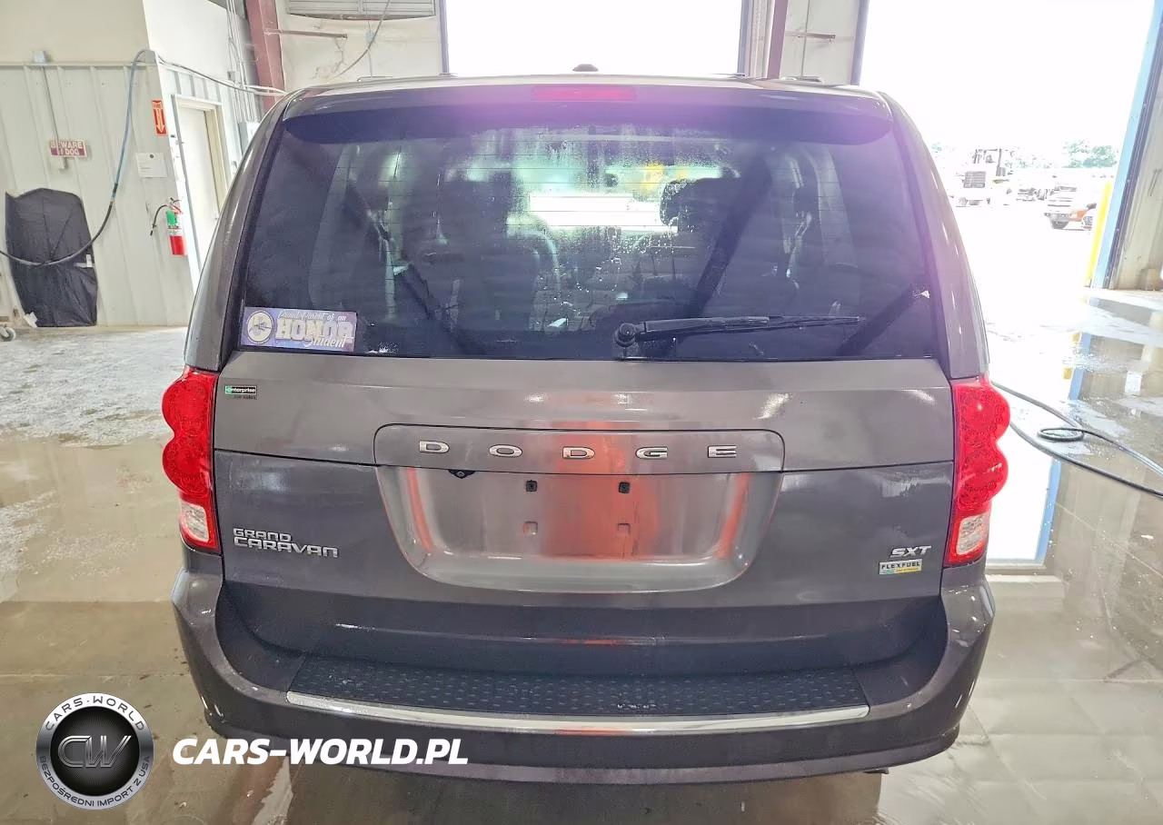 2019 Dodge Grand Caravan Sxt VIN:2C4RDGCG1KR770780 - 6