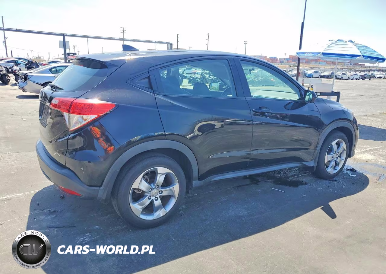 2020 Honda Hr-V Lx VIN:3CZRU5H30LG700151 - 3