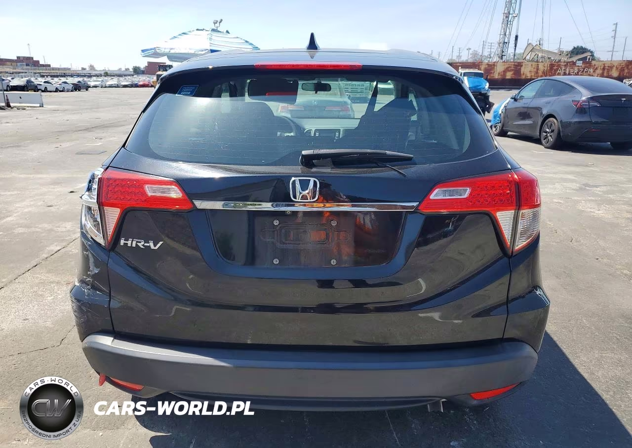 2020 Honda Hr-V Lx VIN:3CZRU5H30LG700151 - 6