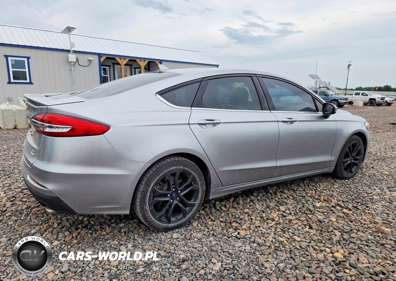 2020 Ford Fusion Se VIN:3FA6P0HD9LR256368 - 3