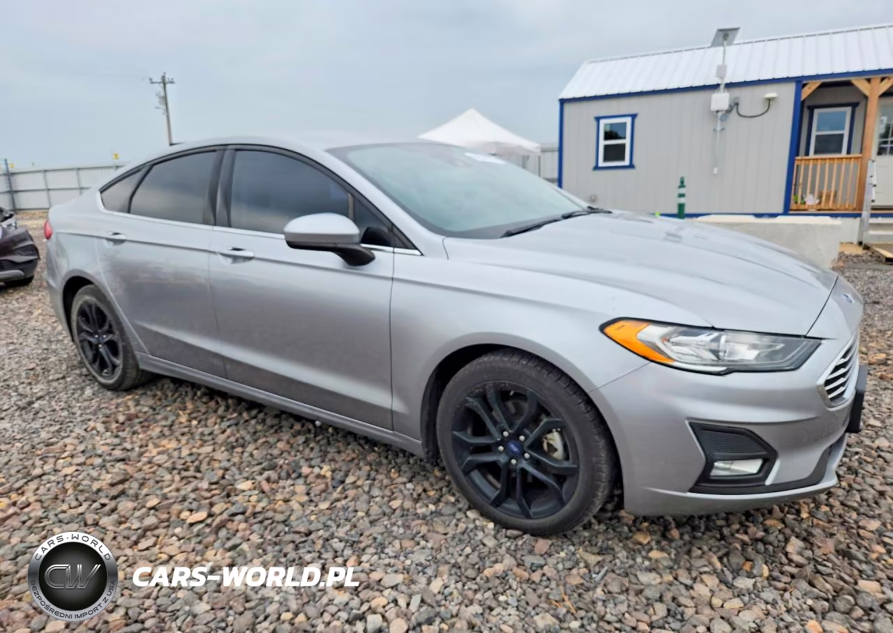 2020 Ford Fusion Se VIN:3FA6P0HD9LR256368 - 4