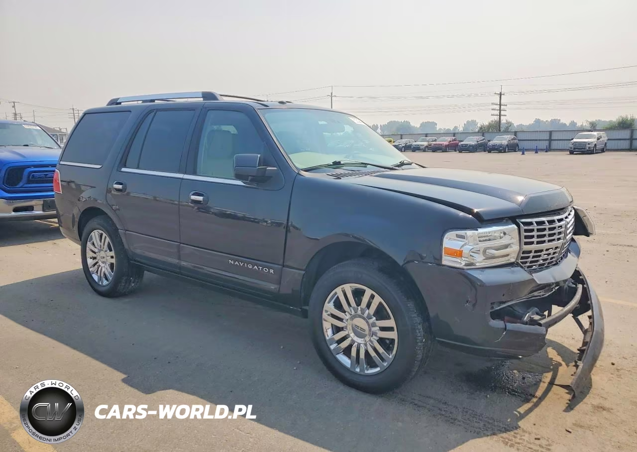 2010 Lincoln Navigator VIN:5LMJJ2J54AEJ10585 - 4