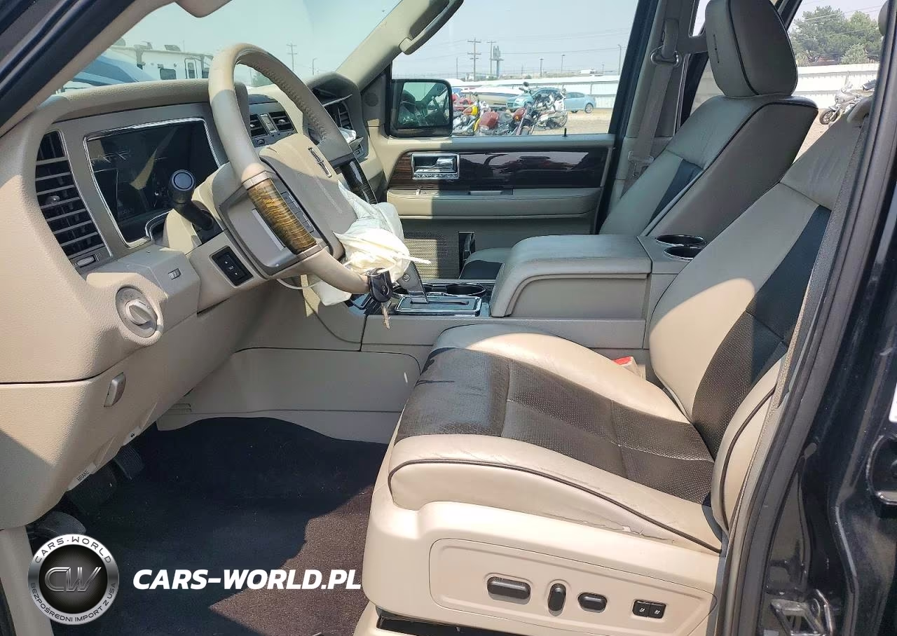 2010 Lincoln Navigator VIN:5LMJJ2J54AEJ10585 - 7