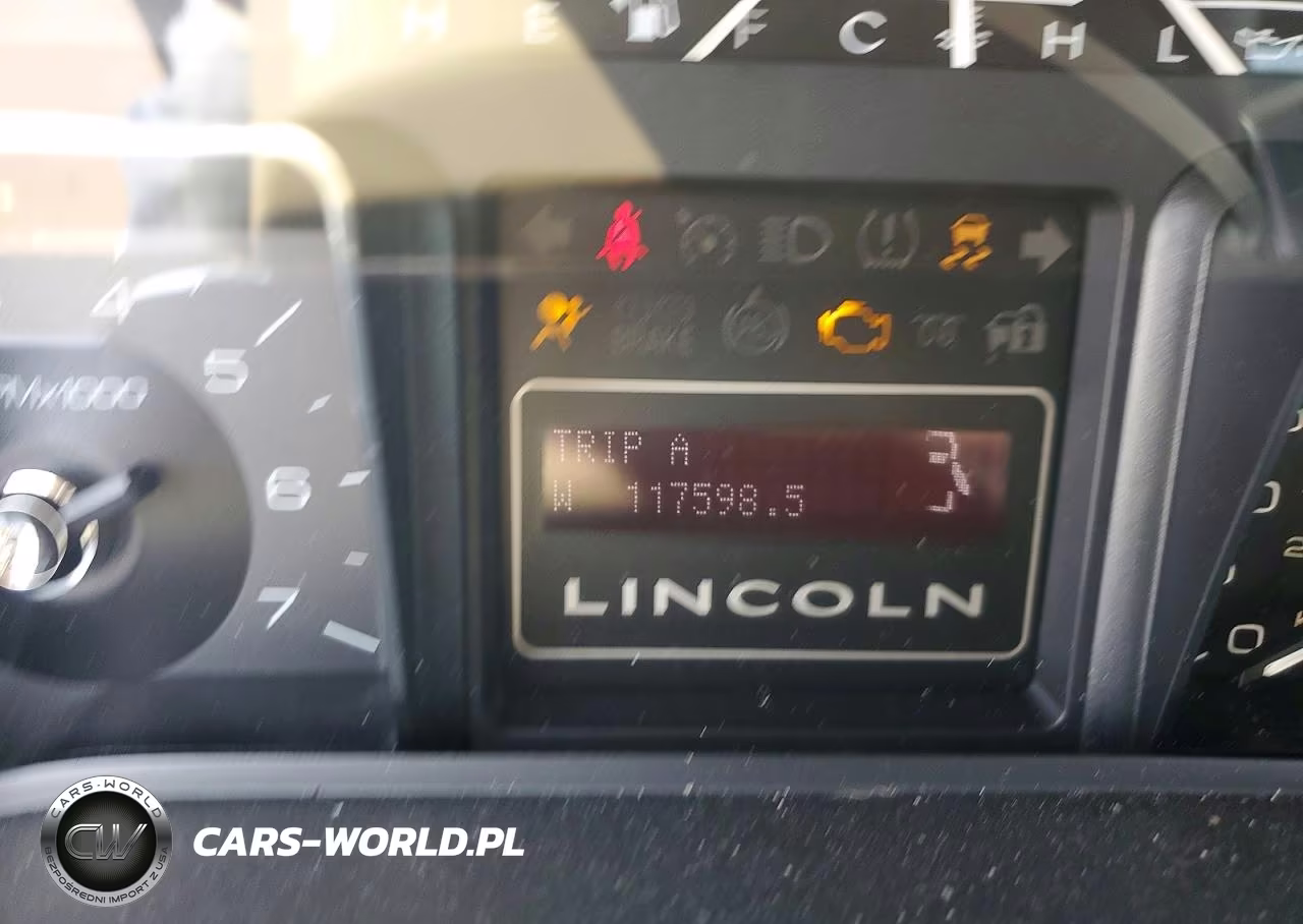 2010 Lincoln Navigator VIN:5LMJJ2J54AEJ10585 - 9