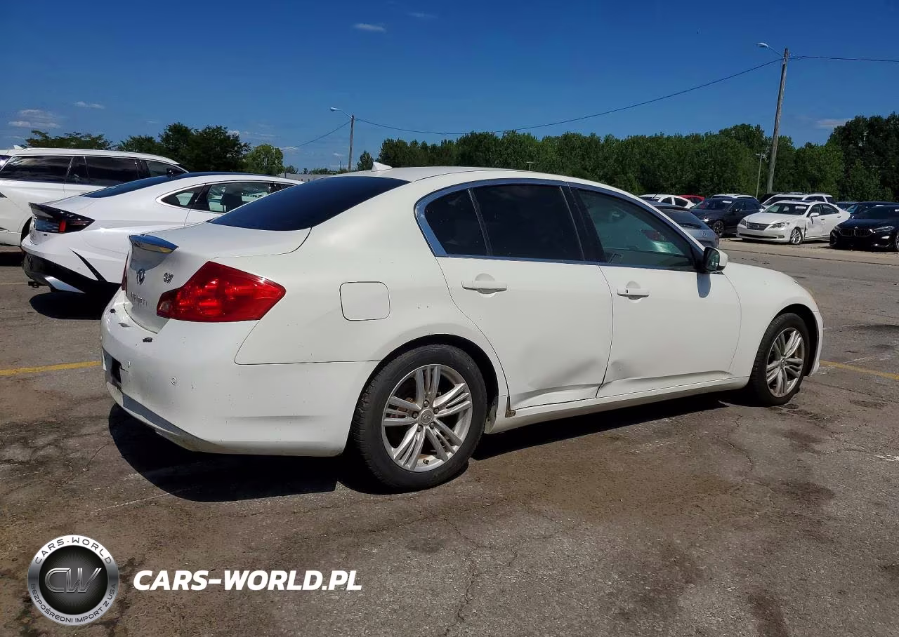 2011 Infiniti G37 Sedan Journey VIN:JN1CV6AP0BM502924 - 3