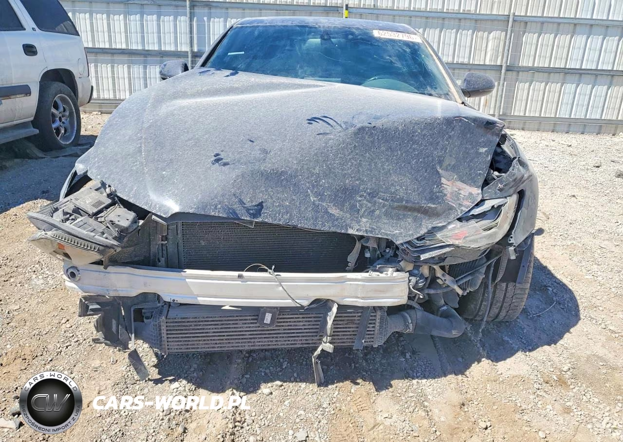 2017 Audi A6 Premium VIN:WAUF8AFC9HN047341 - 5