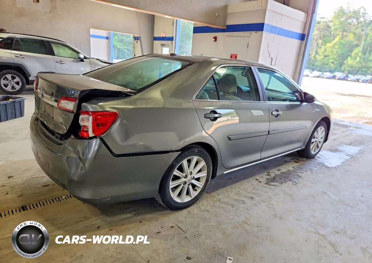 2014 Toyota Camry Hybrid Xle VIN:4T1BD1FK9EU125540 - 3
