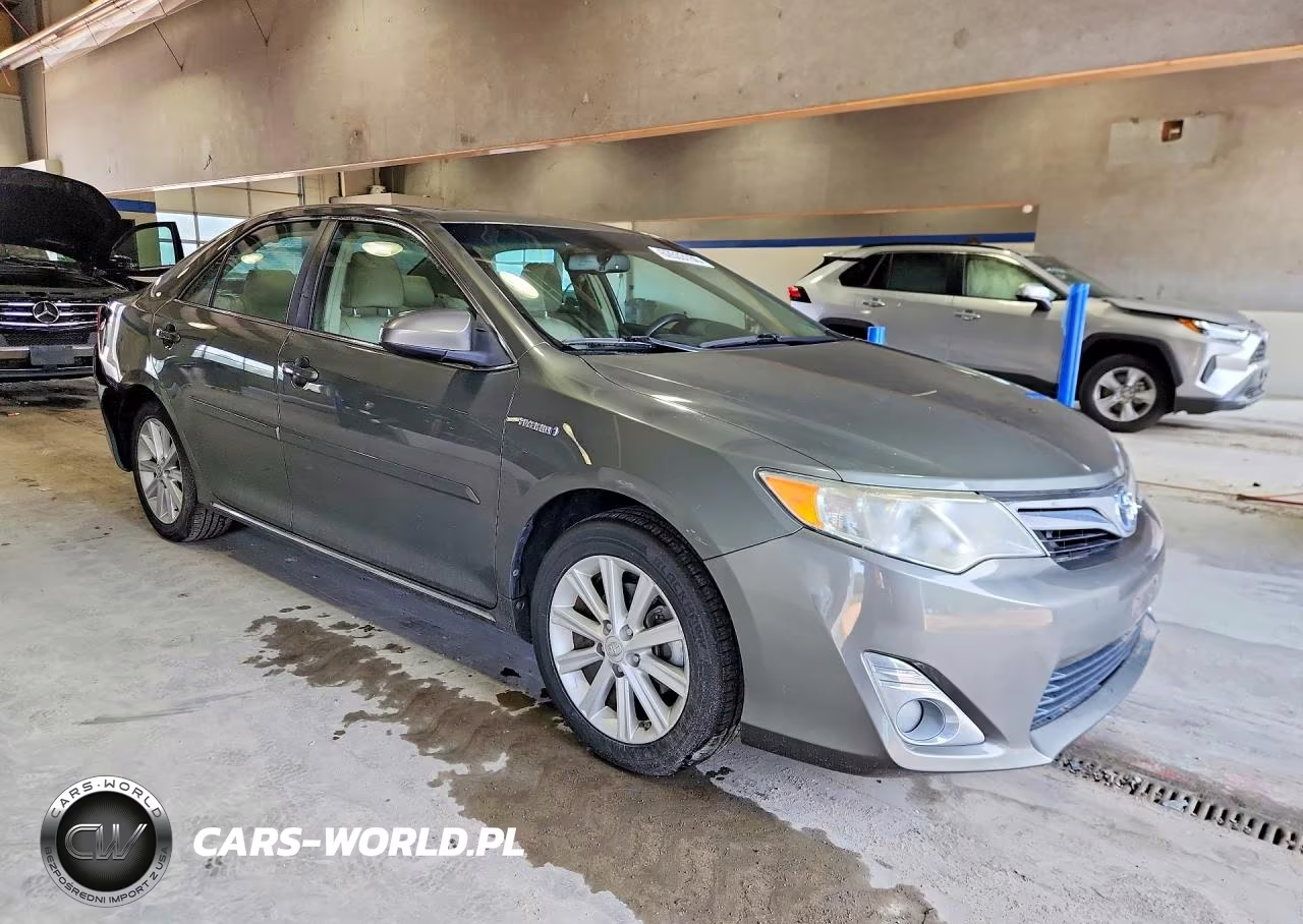 2014 Toyota Camry Hybrid Xle VIN:4T1BD1FK9EU125540 - 4