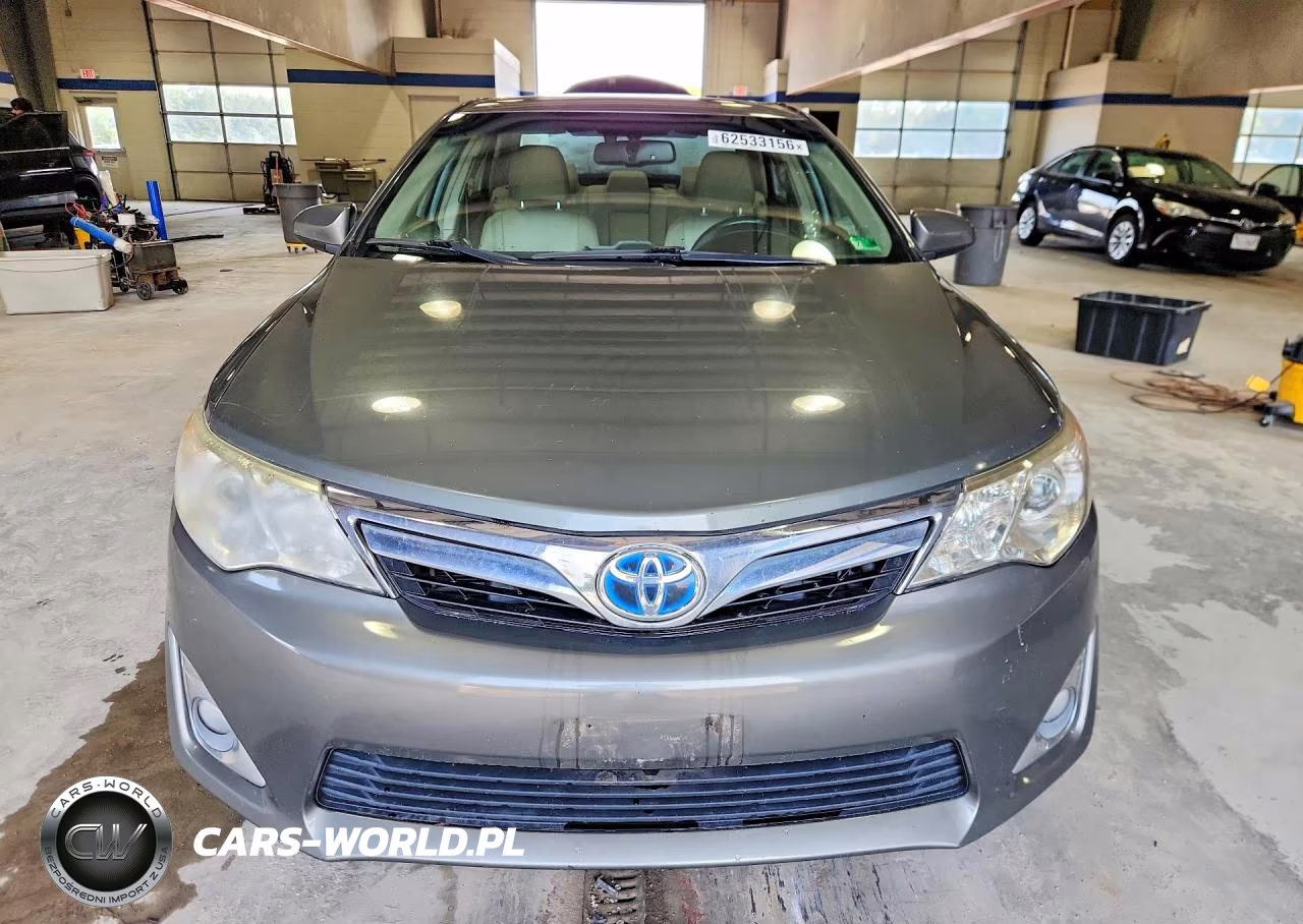 2014 Toyota Camry Hybrid Xle VIN:4T1BD1FK9EU125540 - 5