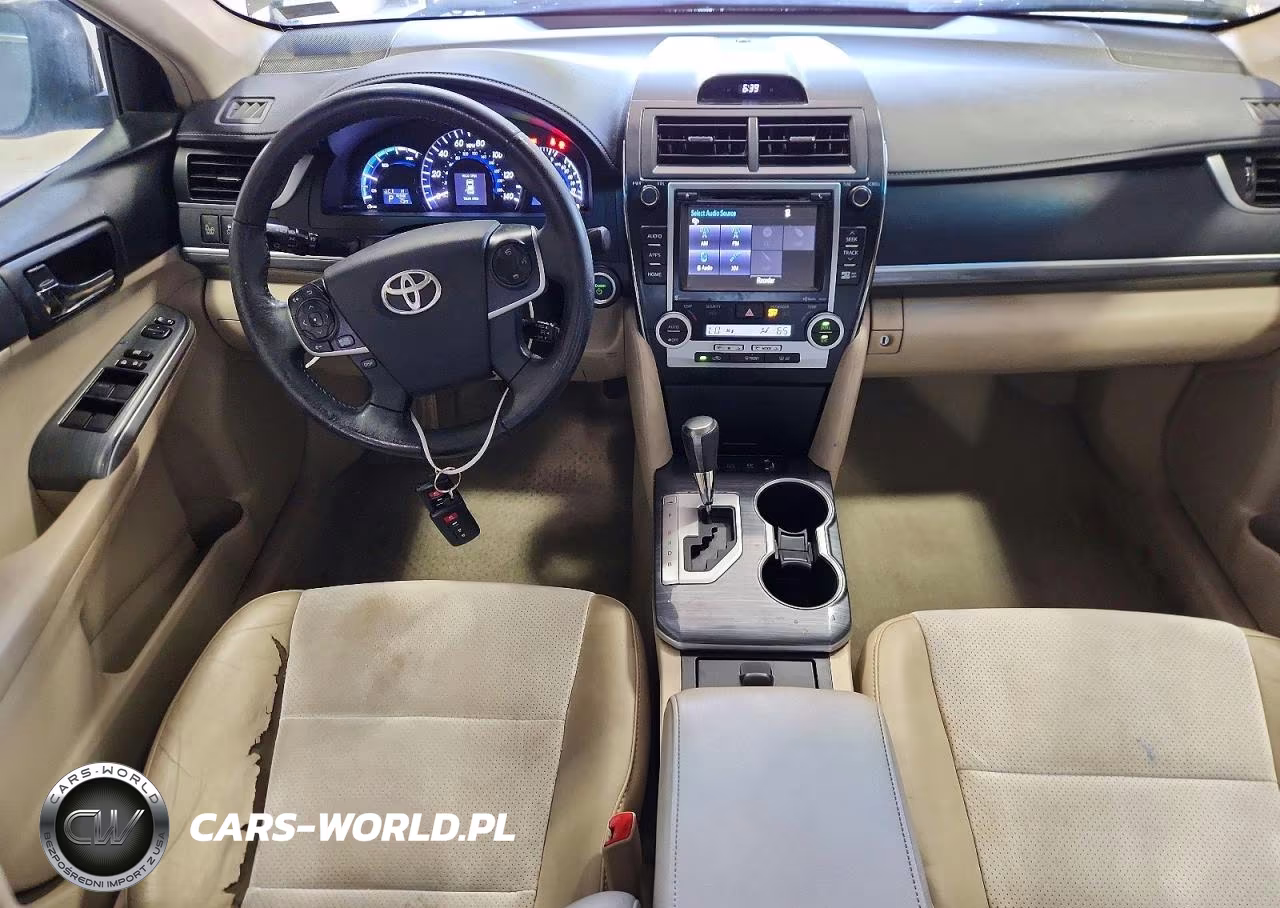 2014 Toyota Camry Hybrid Xle VIN:4T1BD1FK9EU125540 - 8