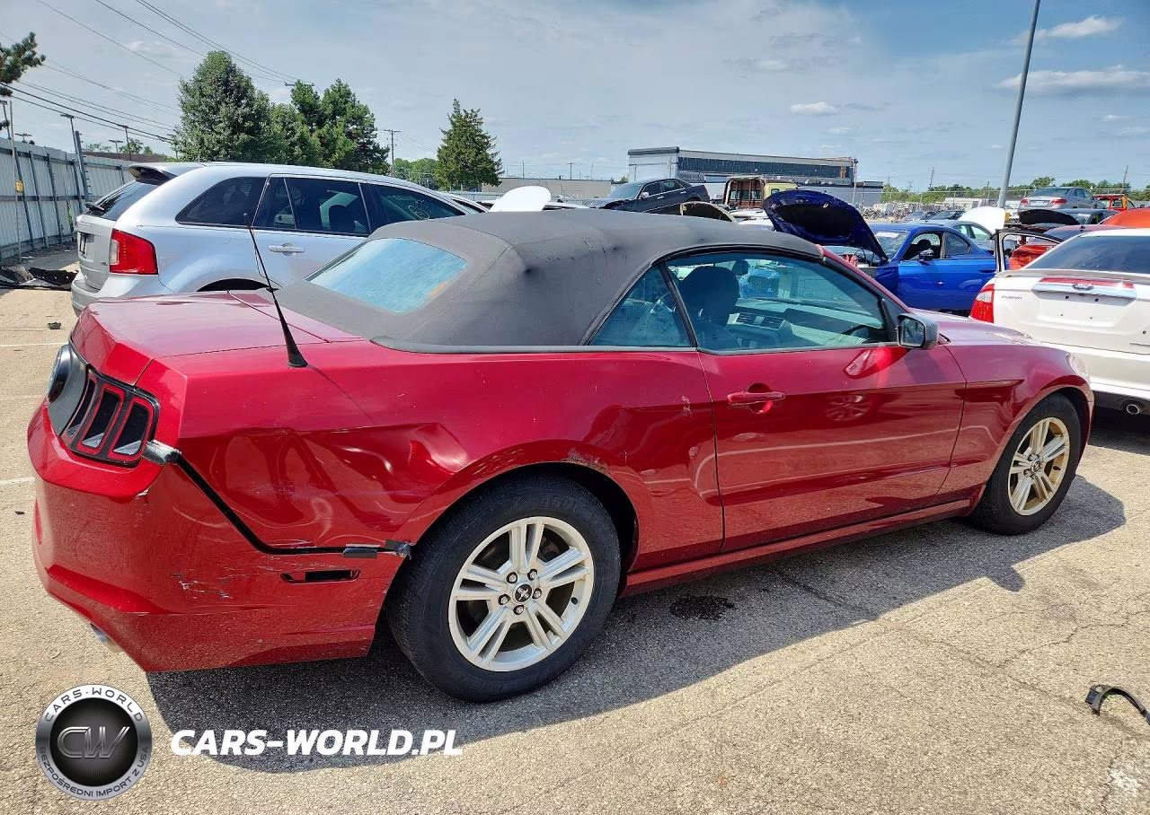 2014 Ford Mustang VIN:1ZVBP8EM0E5279374 - 3