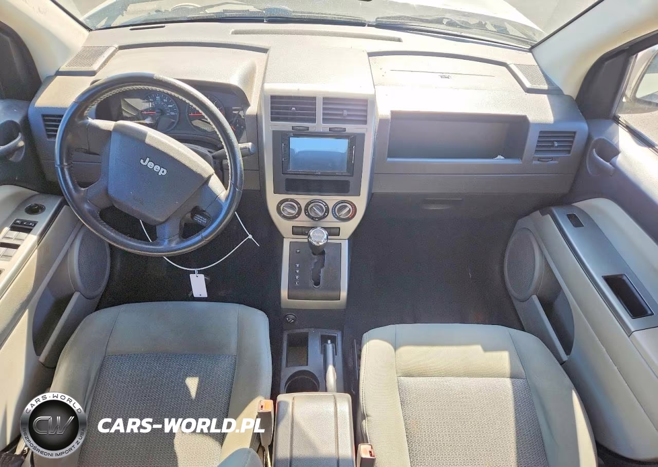 2007 Jeep Compass VIN:1J8FT47W17D145790 - 8