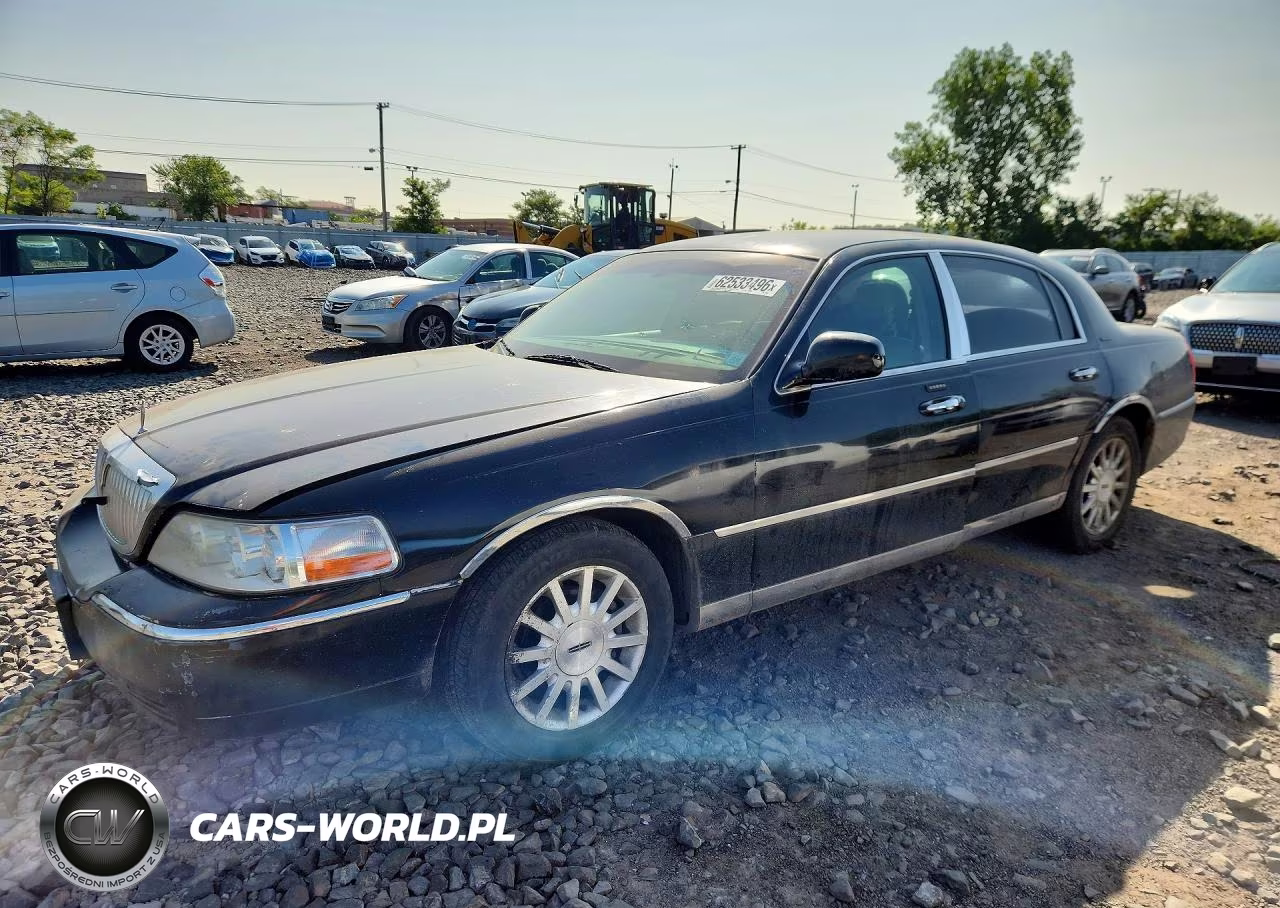 2007 Lincoln Town Car Signature – zdjęcie 1 z 12
