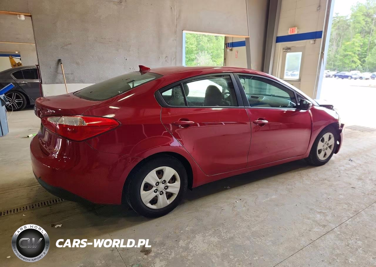 2015 Kia Forte Lx VIN:KNAFX4A62F5367796 - 3