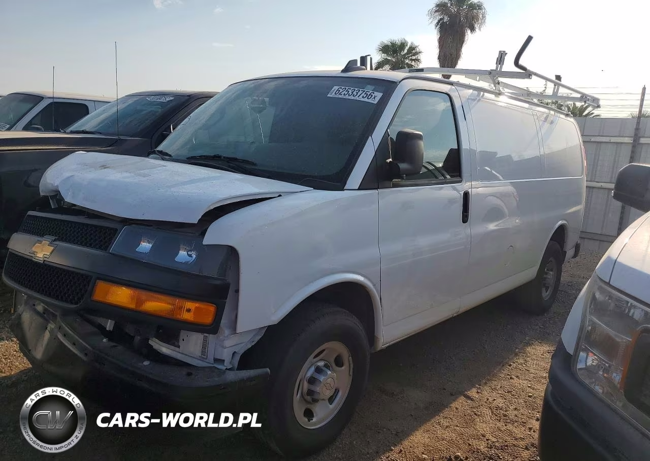 2025 Chevrolet Express G2500 VIN:1GCWGAFP3S1101188 - 1