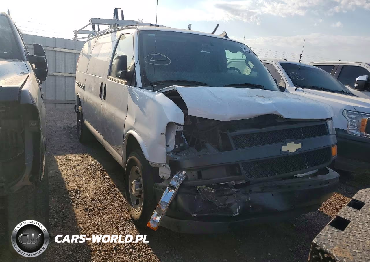2025 Chevrolet Express G2500 VIN:1GCWGAFP3S1101188 - 4