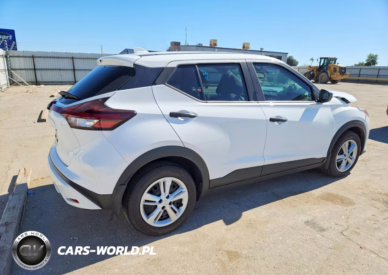 2024 Nissan Kicks S VIN:3N1CP5BV9RL586585 - 3