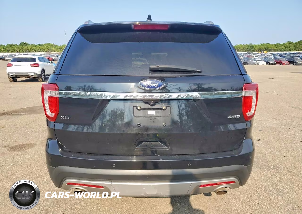2017 Ford Explorer Xlt VIN:1FM5K8D84HGE17375 - 6