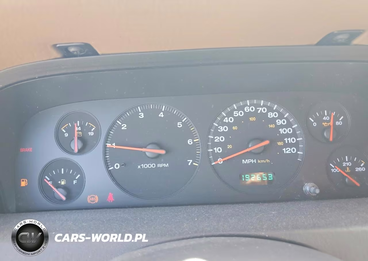 2000 Jeep Grand Cherokee Laredo VIN:1J4GW48S6YC114132 - 9