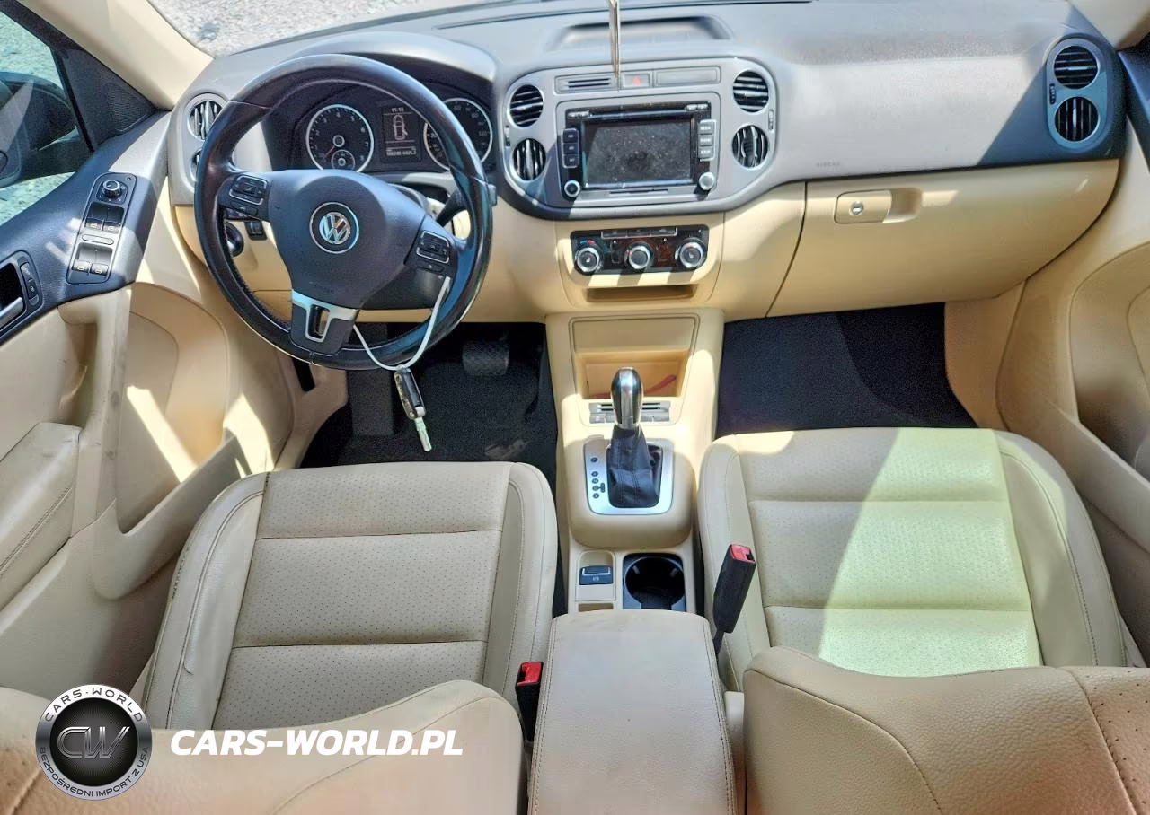 2012 Volkswagen Tiguan S VIN:WVGAV7AX6CW516502 - 8