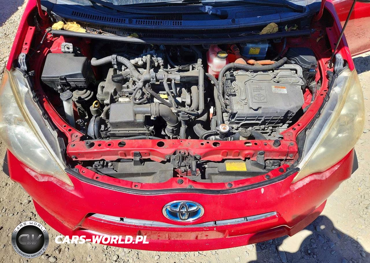 2012 Toyota Prius C Two VIN:JTDKDTB36C1006020 - 11