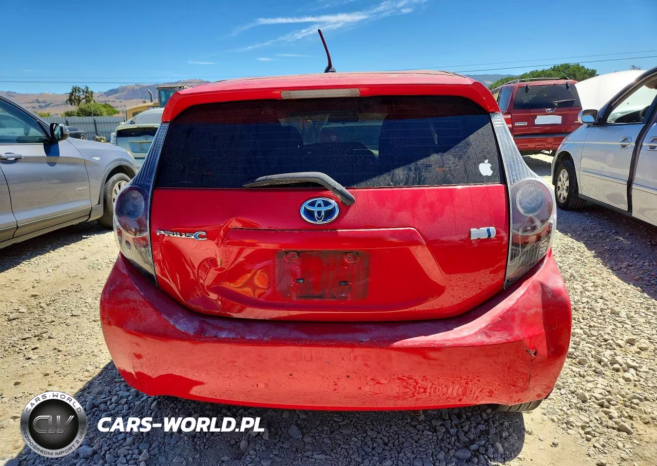 2012 Toyota Prius C Two VIN:JTDKDTB36C1006020 - 6