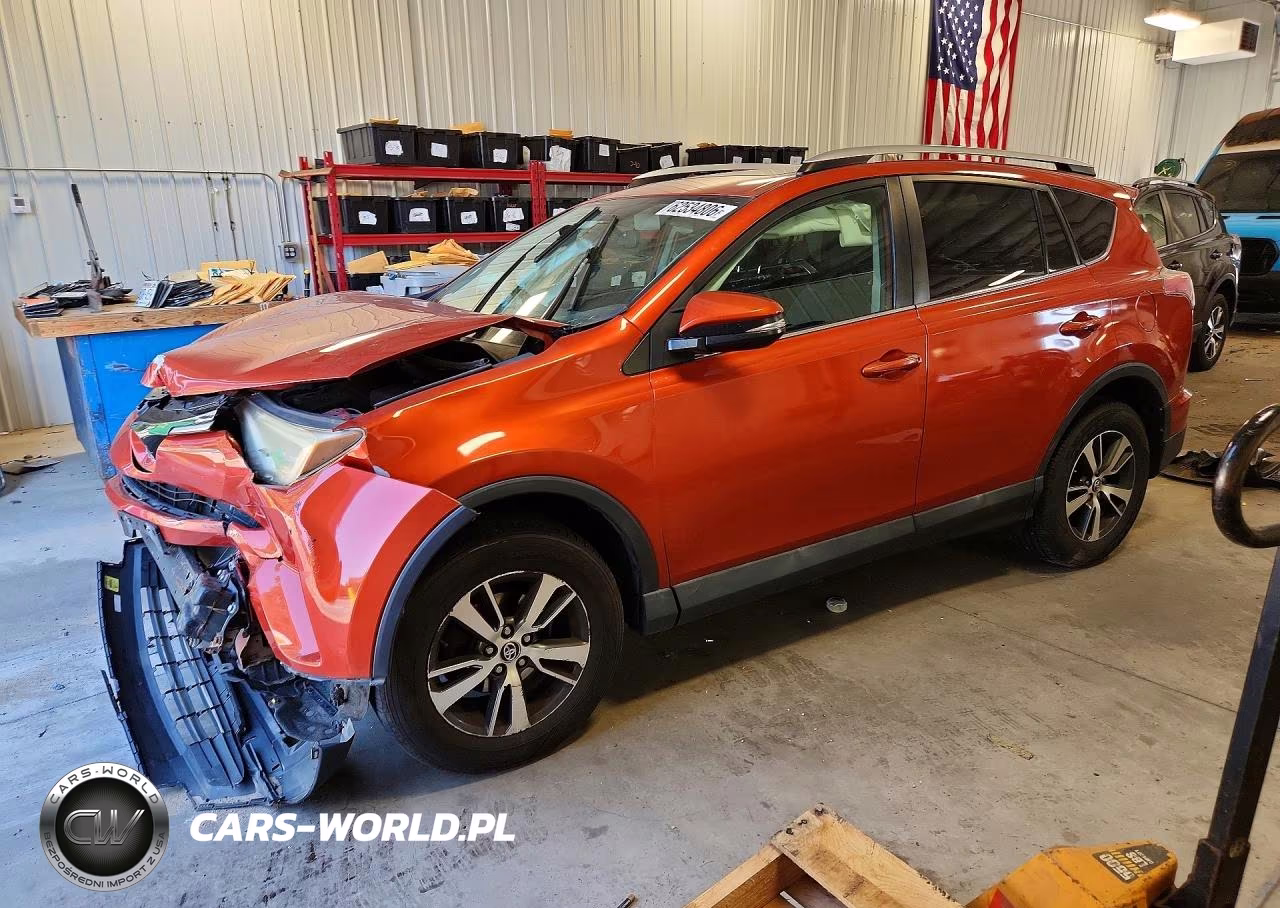 2016 Toyota Rav4 Xle – zdjęcie 1 z 13