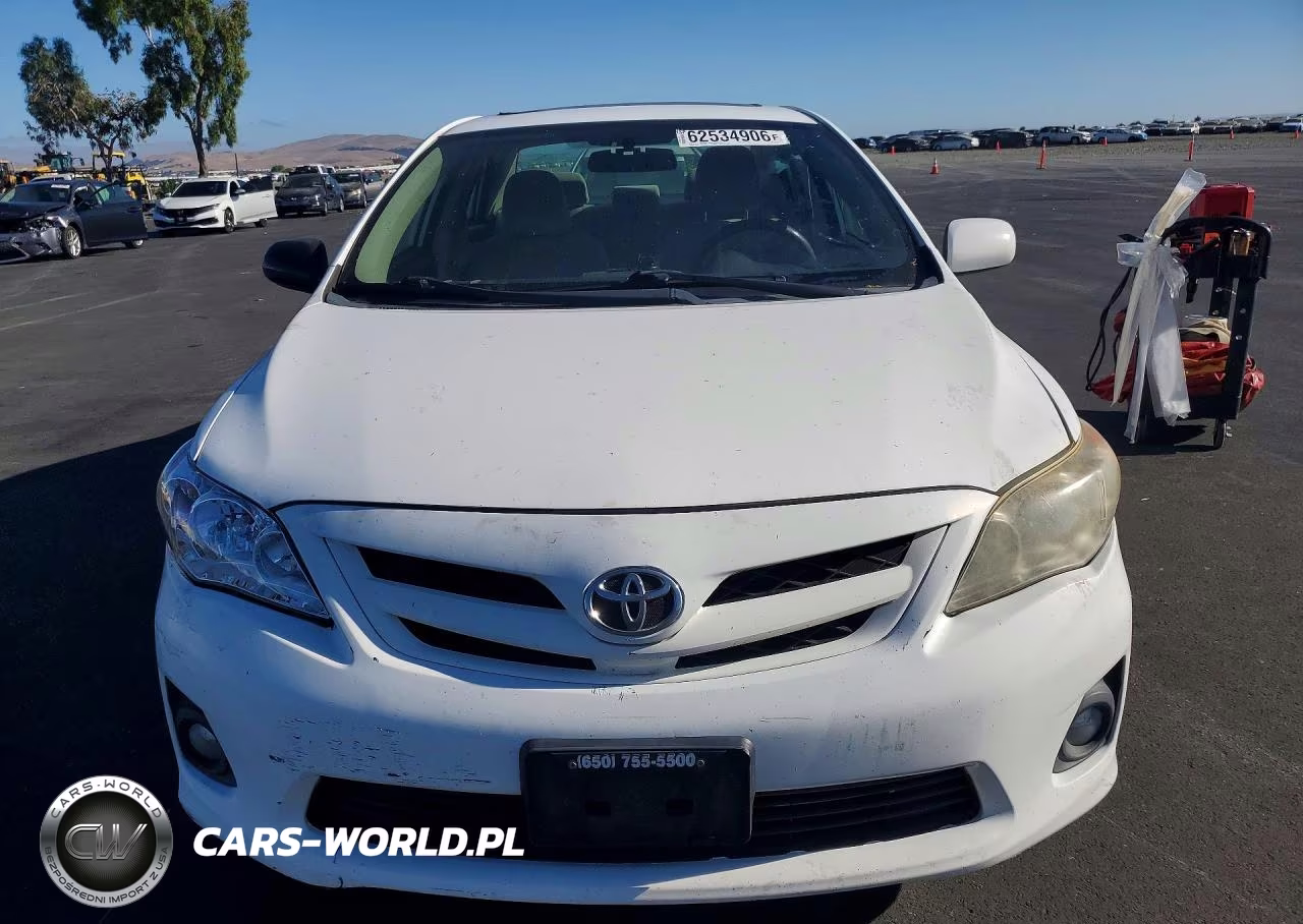 2011 Toyota Corolla Le VIN:2T1BU4EEXBC558973 - 5