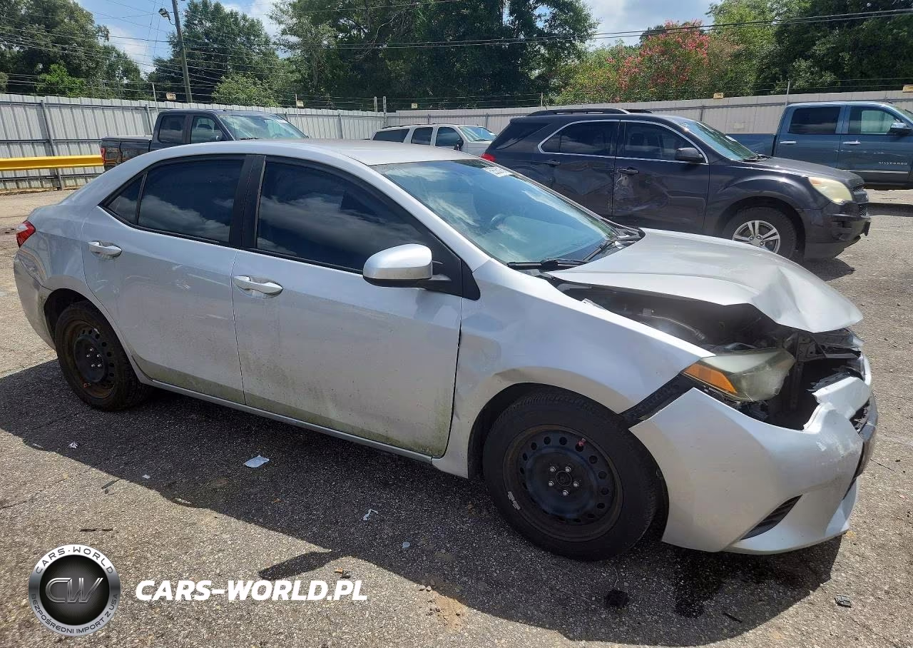 2015 Toyota Corolla Le VIN:2T1BURHE5FC408803 - 4