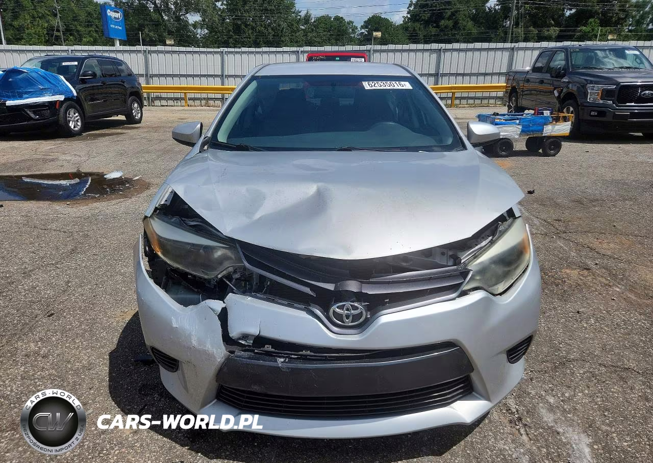 2015 Toyota Corolla Le VIN:2T1BURHE5FC408803 - 5