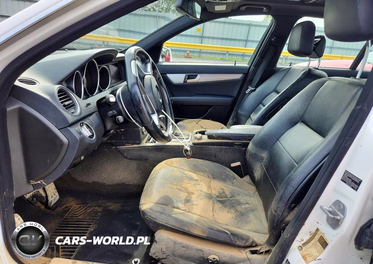 2013 Mercedes-Benz C 250 VIN:WDDGF4HB3DR245389 - 7