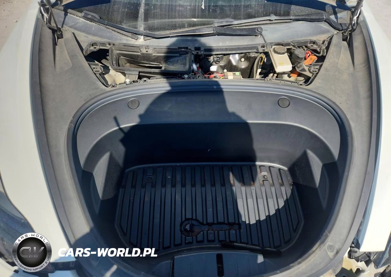 2023 Tesla Model 3 VIN:5YJ3E1EC1PF605583 - 11