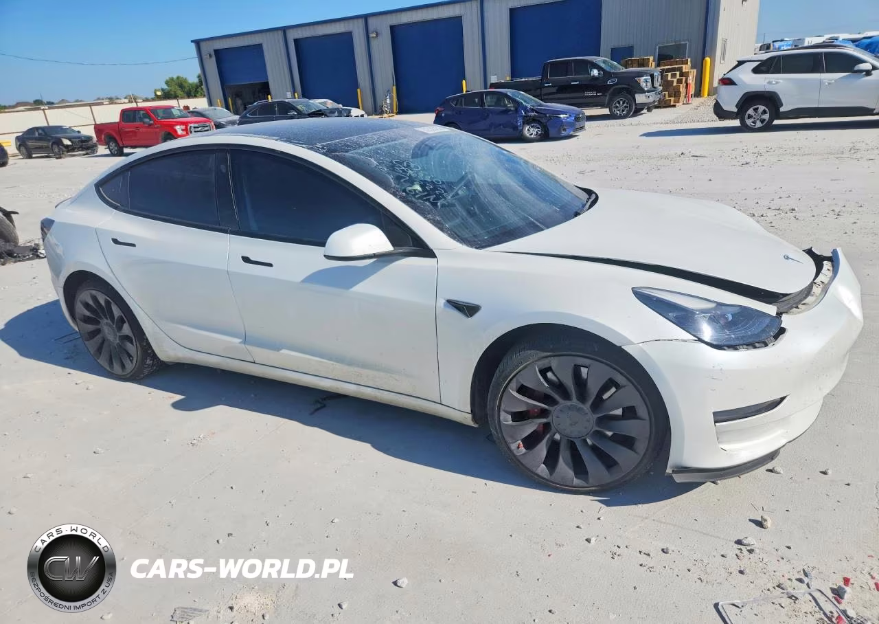 2023 Tesla Model 3 VIN:5YJ3E1EC1PF605583 - 4