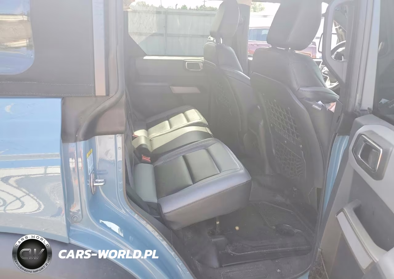 2021 Ford Bronco Base VIN:1FMEE5BH9MLB00427 - 11