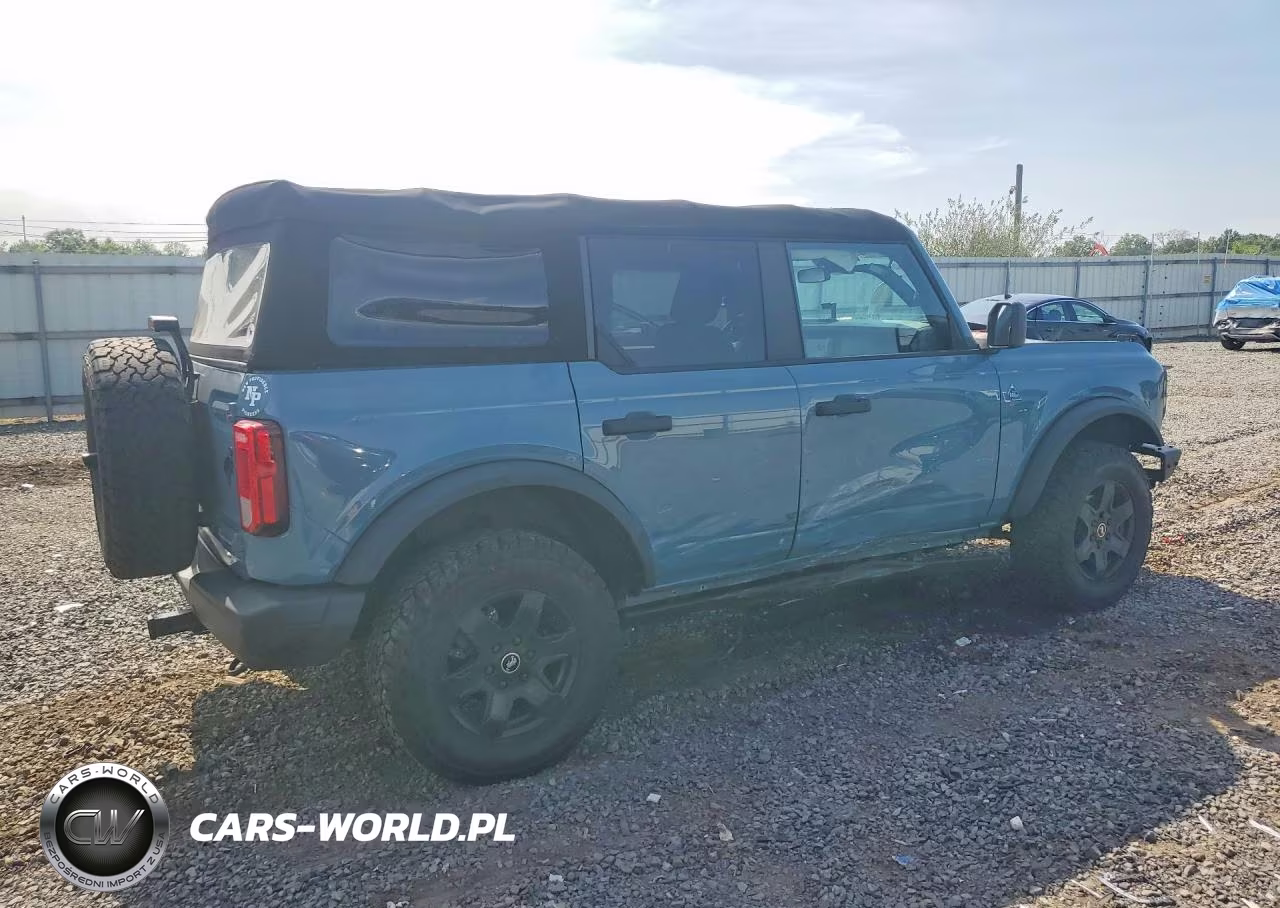 2021 Ford Bronco Base VIN:1FMEE5BH9MLB00427 - 3