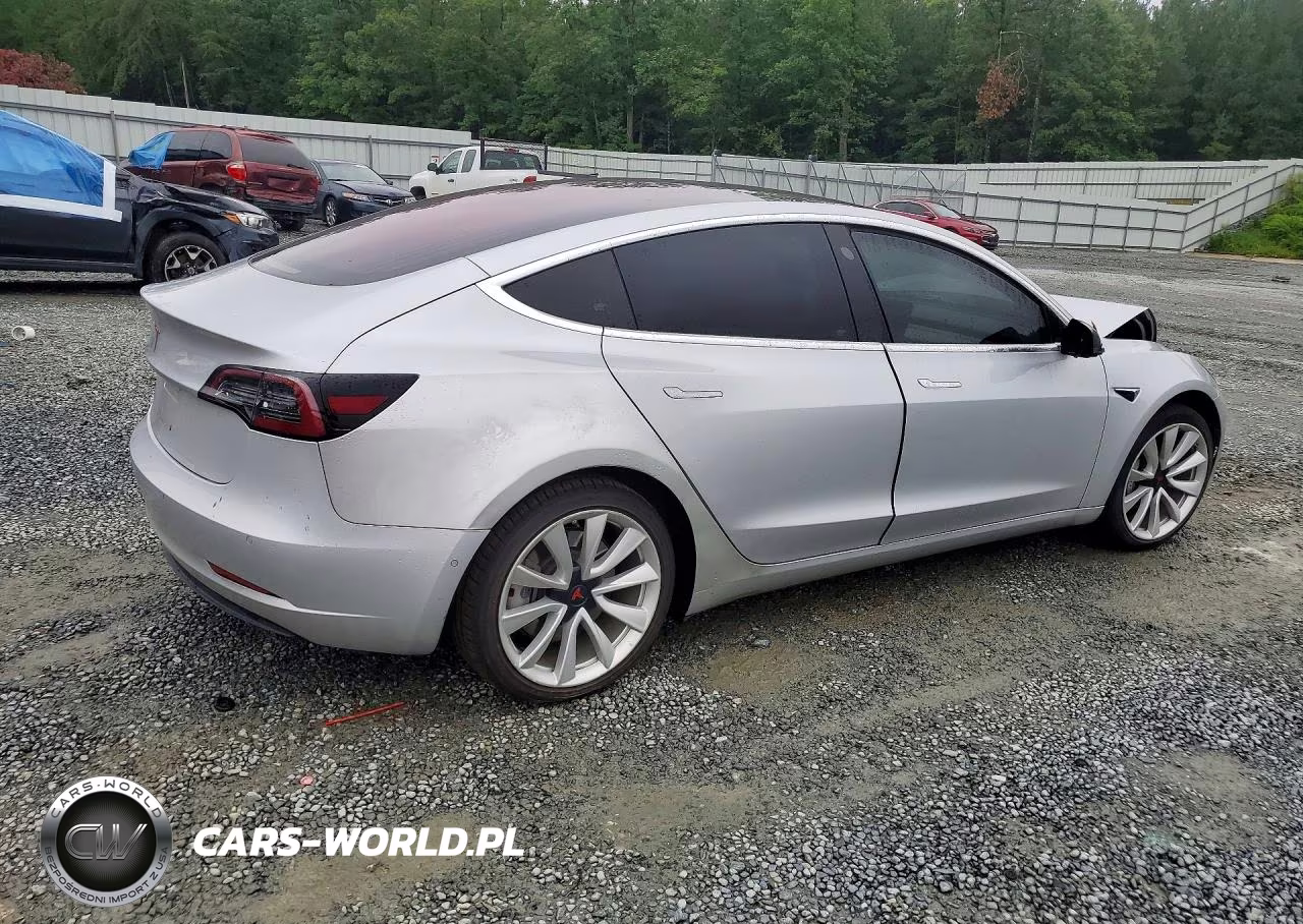 2018 Tesla Model 3 VIN:5YJ3E1EA3JF050013 - 3