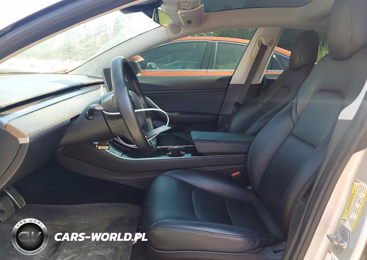2018 Tesla Model 3 VIN:5YJ3E1EA3JF050013 - 7