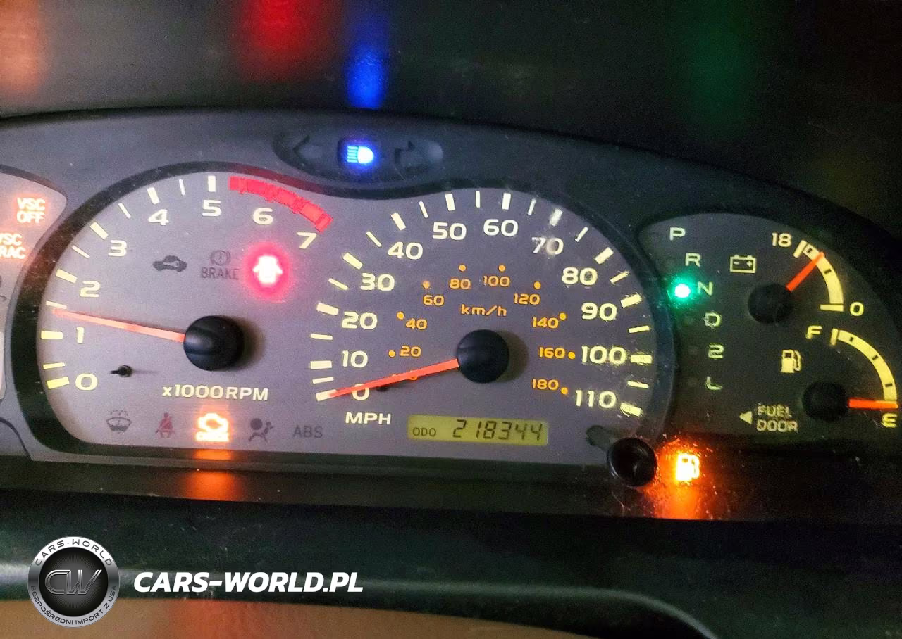 2002 Toyota Sequoia Limited VIN:5TDBT48AX2S118142 - 9