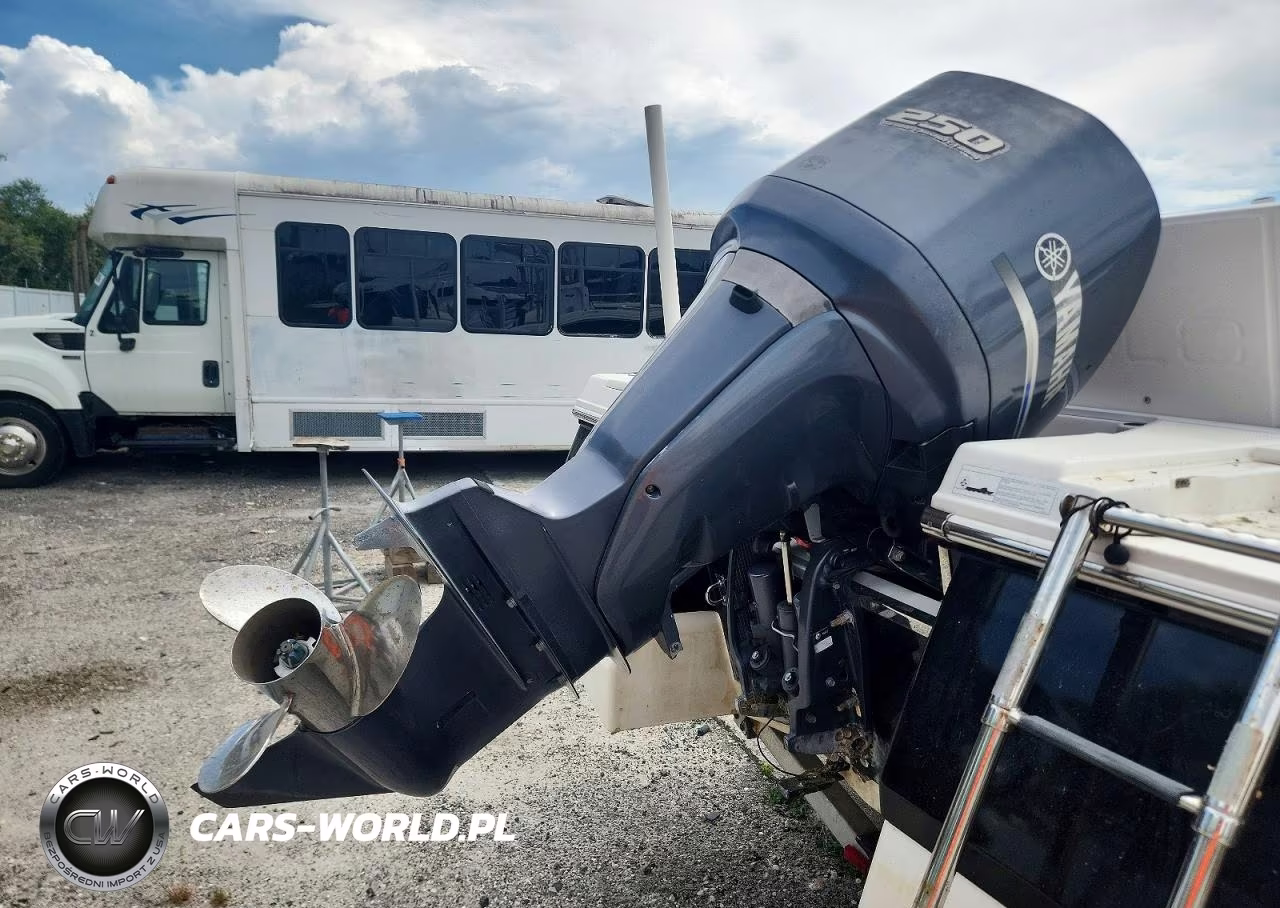 2015 Robalo-Us Marine 246 Cayman - Boat VIN:R0BK0115H415 - 7