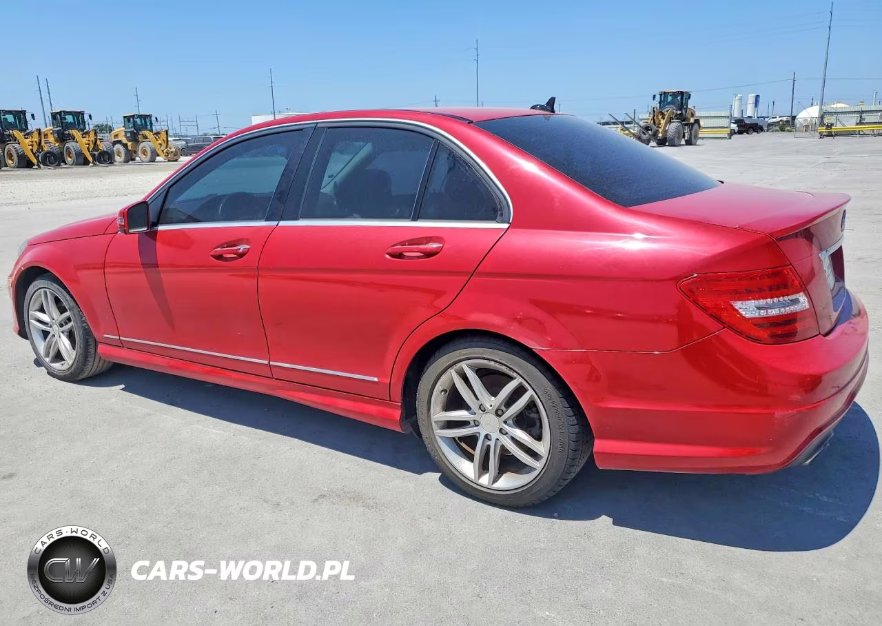2014 Mercedes-Benz C 250 VIN:WDDGF4HB9EG242736 - 2