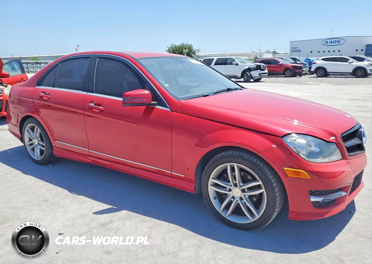 2014 Mercedes-Benz C 250 VIN:WDDGF4HB9EG242736 - 4