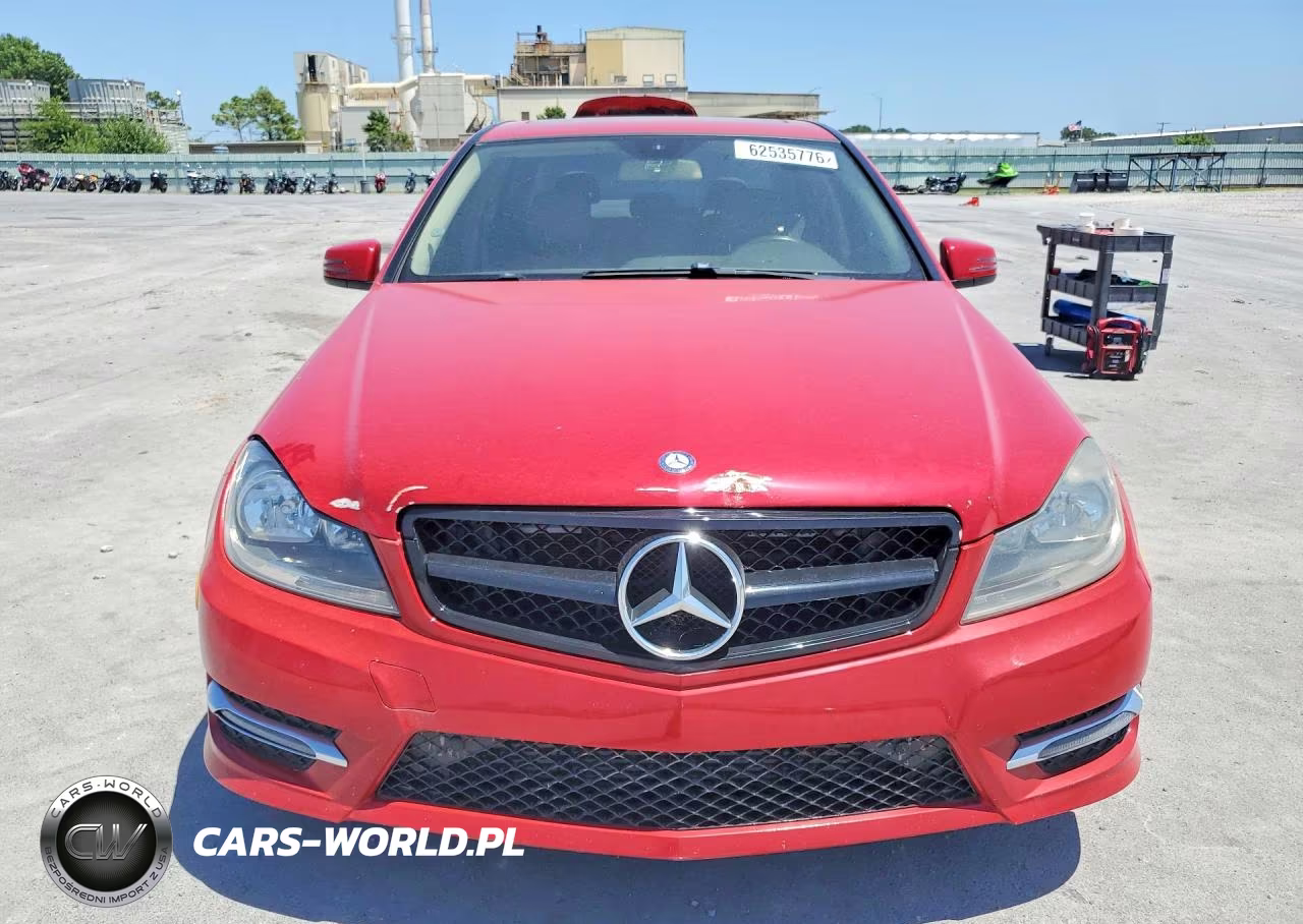 2014 Mercedes-Benz C 250 VIN:WDDGF4HB9EG242736 - 5