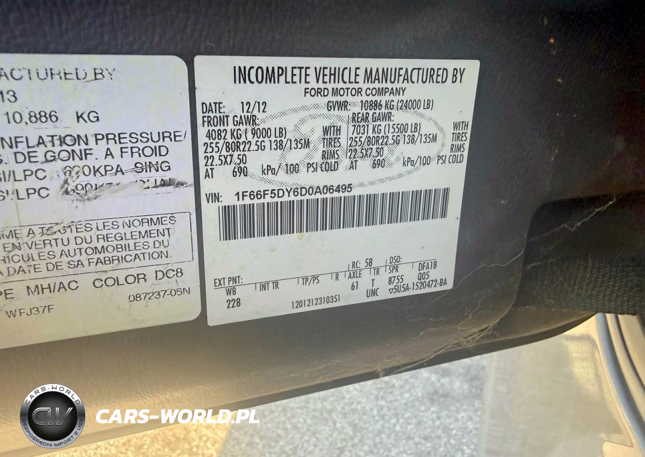 2013 Winnebago Adventurer Rv VIN:1F66F5DY6D0A06495 - 10