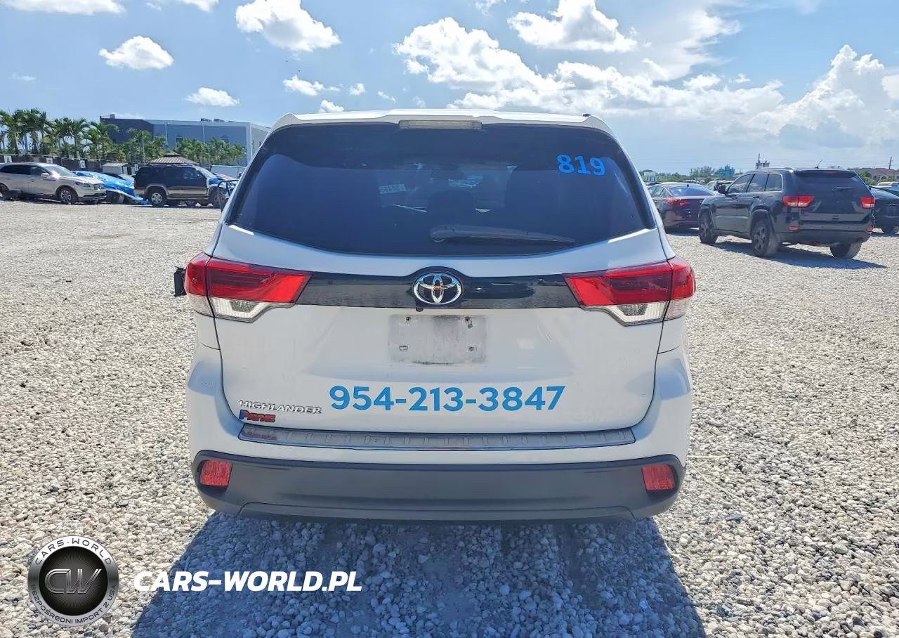 2019 Toyota Highlander Le VIN:5TDZZRFH9KS304166 - 6
