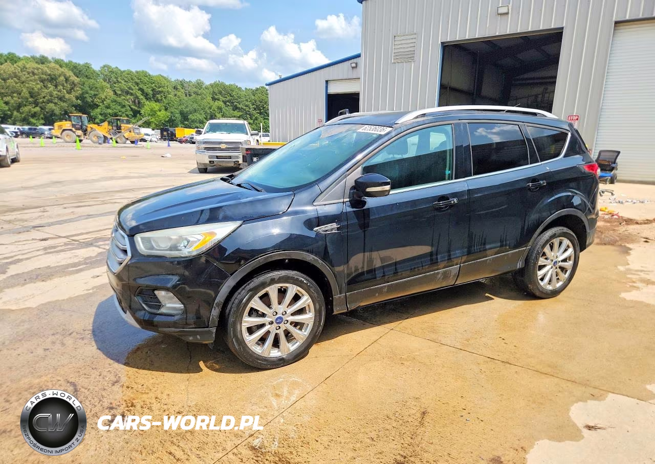 2017 Ford Escape Titanium – zdjęcie 1 z 13