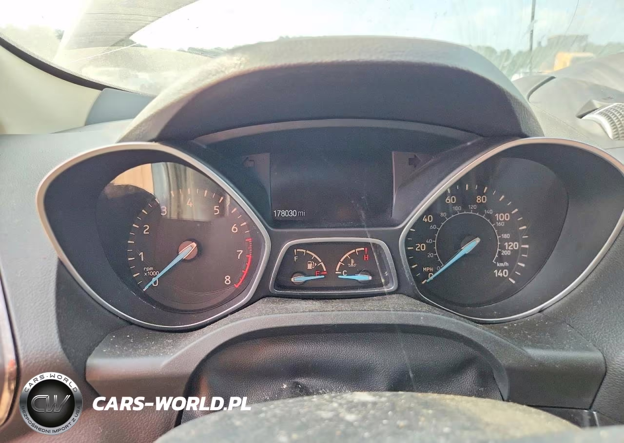 2017 Ford Escape Titanium VIN:1FMCU0J91HUA63400 - 9