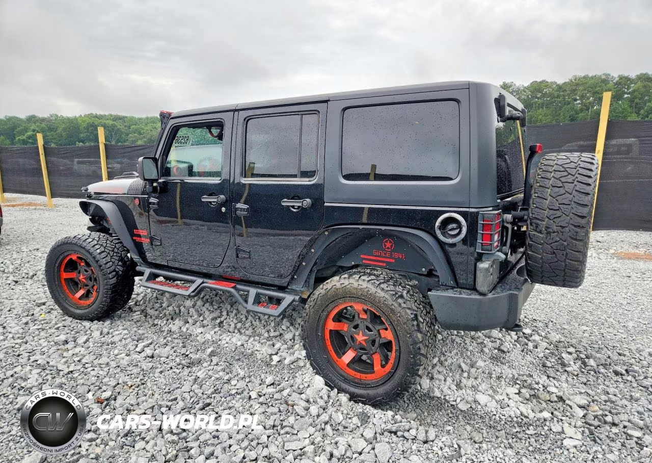 2015 Jeep Wrangler Unlimited Sport VIN:1C4BJWDG0FL585153 - 2